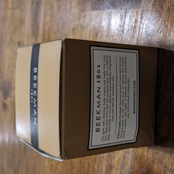 Beekman Pot of Gold Whipped Body Cream 8oz - Picture 6 of 9